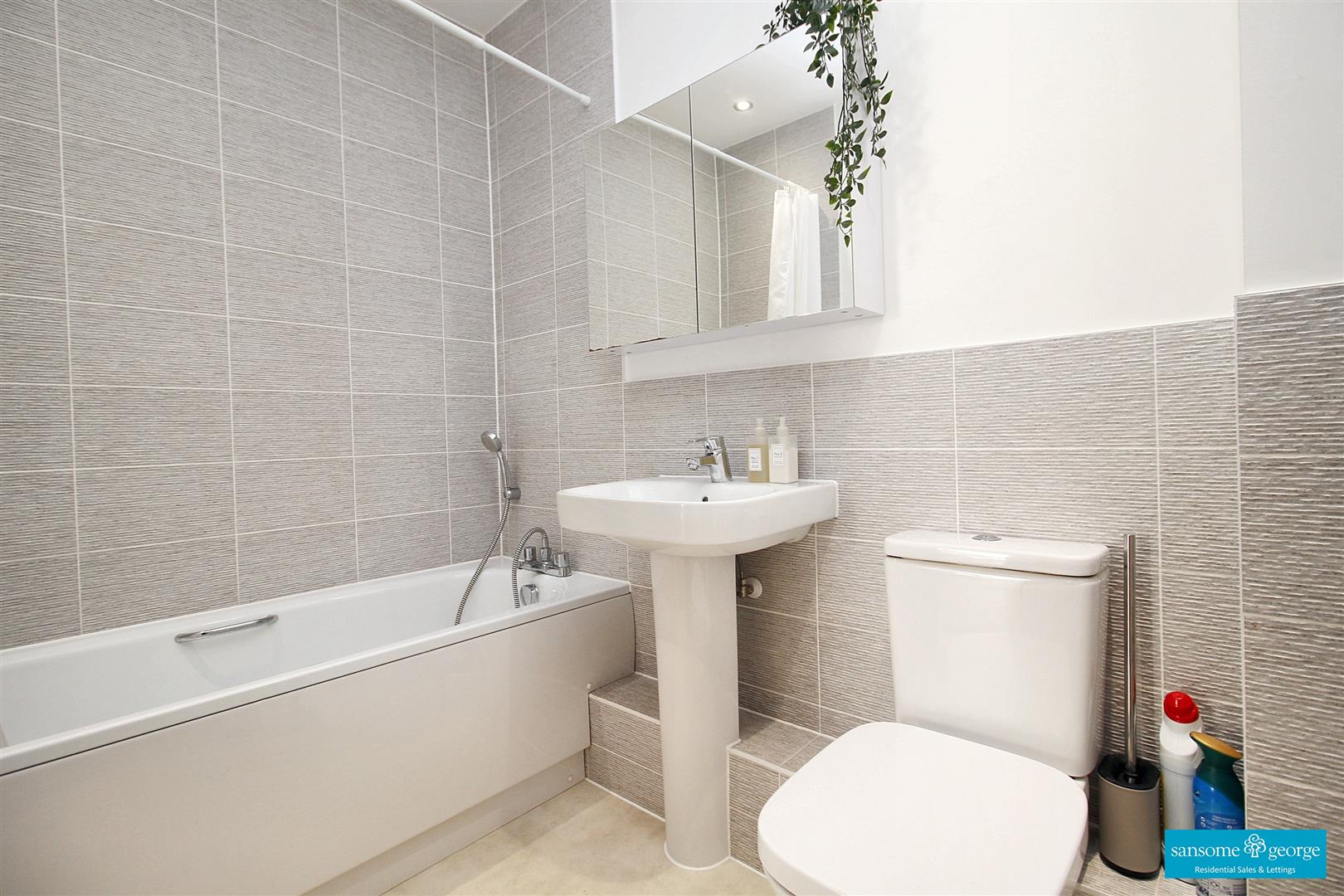Elvian Close, Southcote, Reading